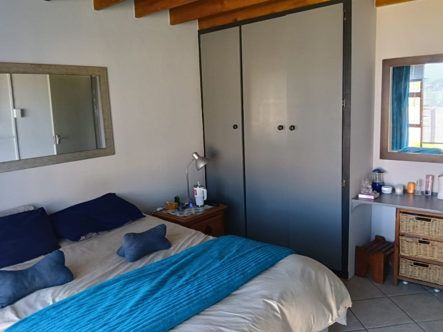 3 Bedroom Property for Sale in Wavecrest Eastern Cape